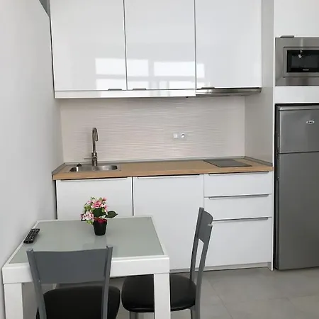 Modern Comfort Renovated Canteras *