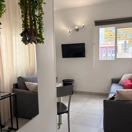 Modern Comfort Renovated Canteras *
