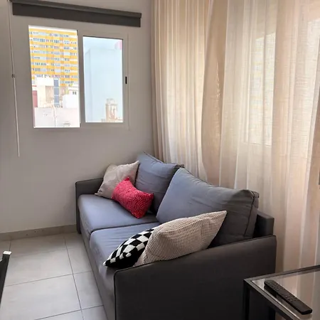 Modern Comfort Renovated Canteras