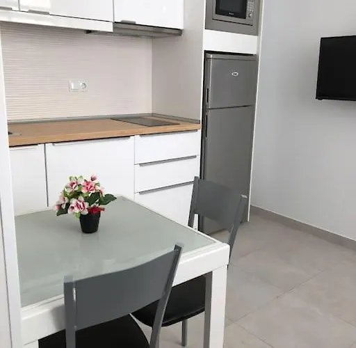 Modern Comfort Renovated Canteras Lejlighed